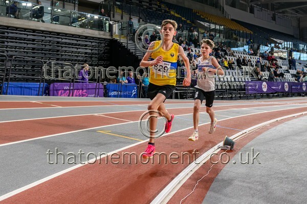 AgeInd25SAT-922756 - Track Male