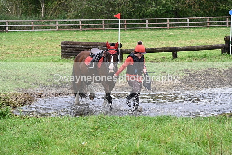 WJ6_6348 - Time at Photographer 12:41 to 13:05