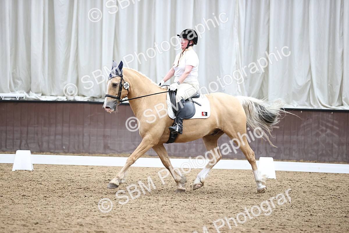 SBM_003094 - Novice 4 - 14.47-16.34
