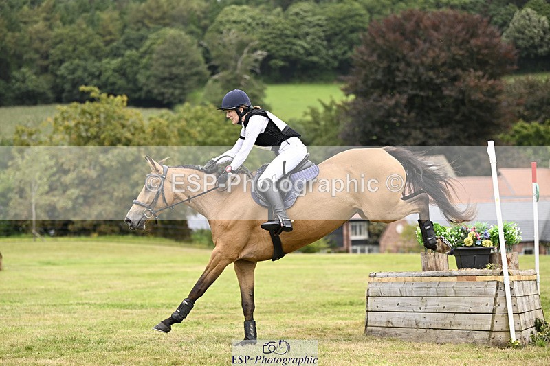 240825X-125817-33925 - 70cm XC 12.00 to End