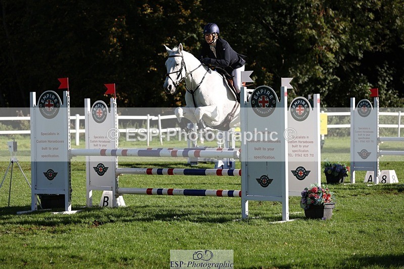 231022-105616-24845 - 651-RATHNAGREW.GREY.TEX-Nicola.Horsley-gubbins-TrotUp+SJ
