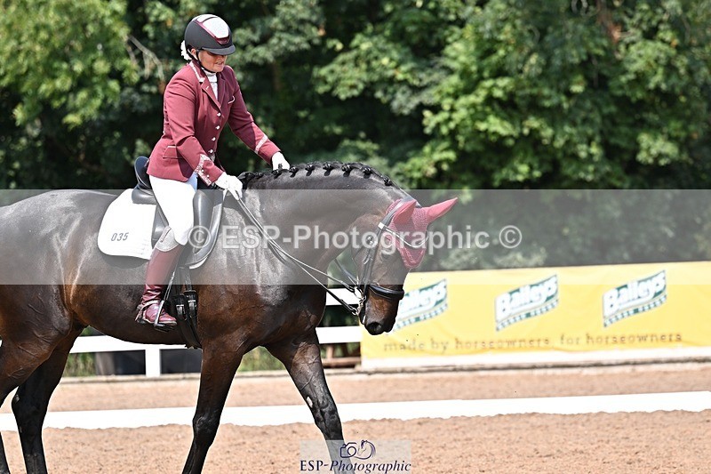 250816-133545-05147 - 035-Jane.LittlejohnNot.just.anyone