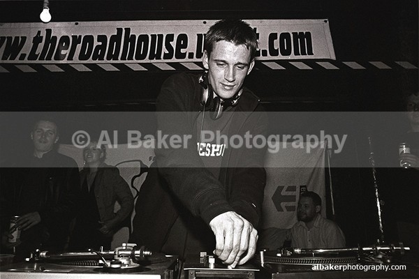 03 - Friends-&-Family @ the-roadhouse 19.04.03