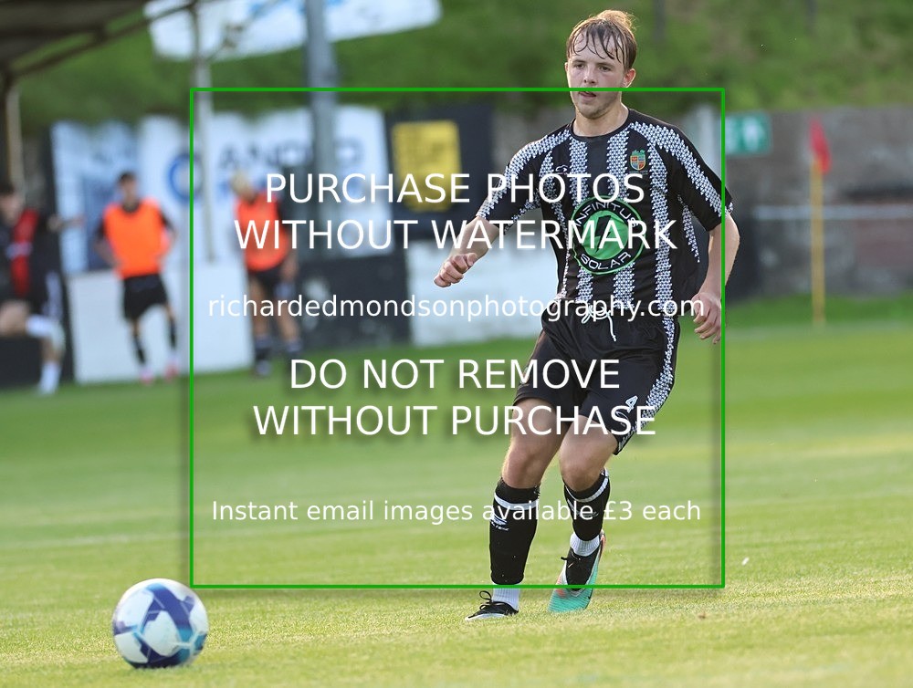 533A5391 - Kendal Town vs Kendal United