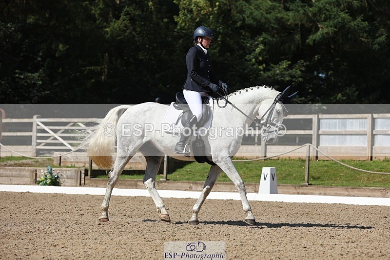 240719-103346-00733 - 198-Louisa_Jenkins-Rosnastraw_Silver_Lady