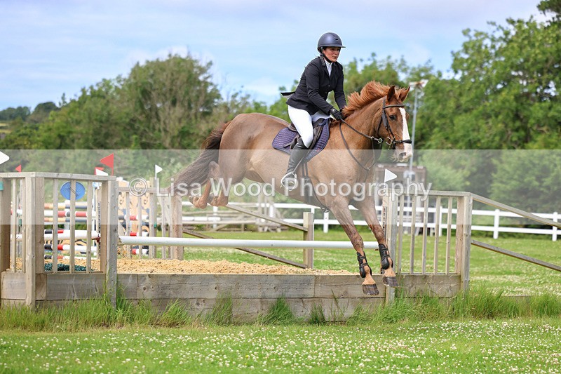 3E7A4381 - Class 9: Pendarves Equestrian Senior 1.20m Derby