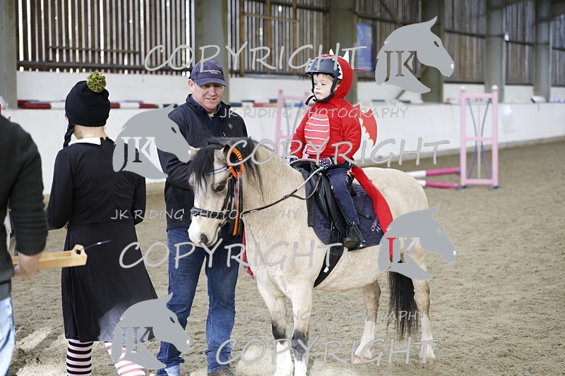 _T0A0941 - Class 1 Cross poles