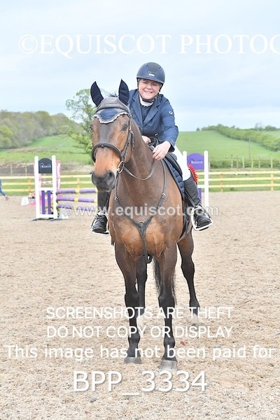 BPP_3334 - CLASS 14 SUN Senior BritiNovice/ 90cm Open