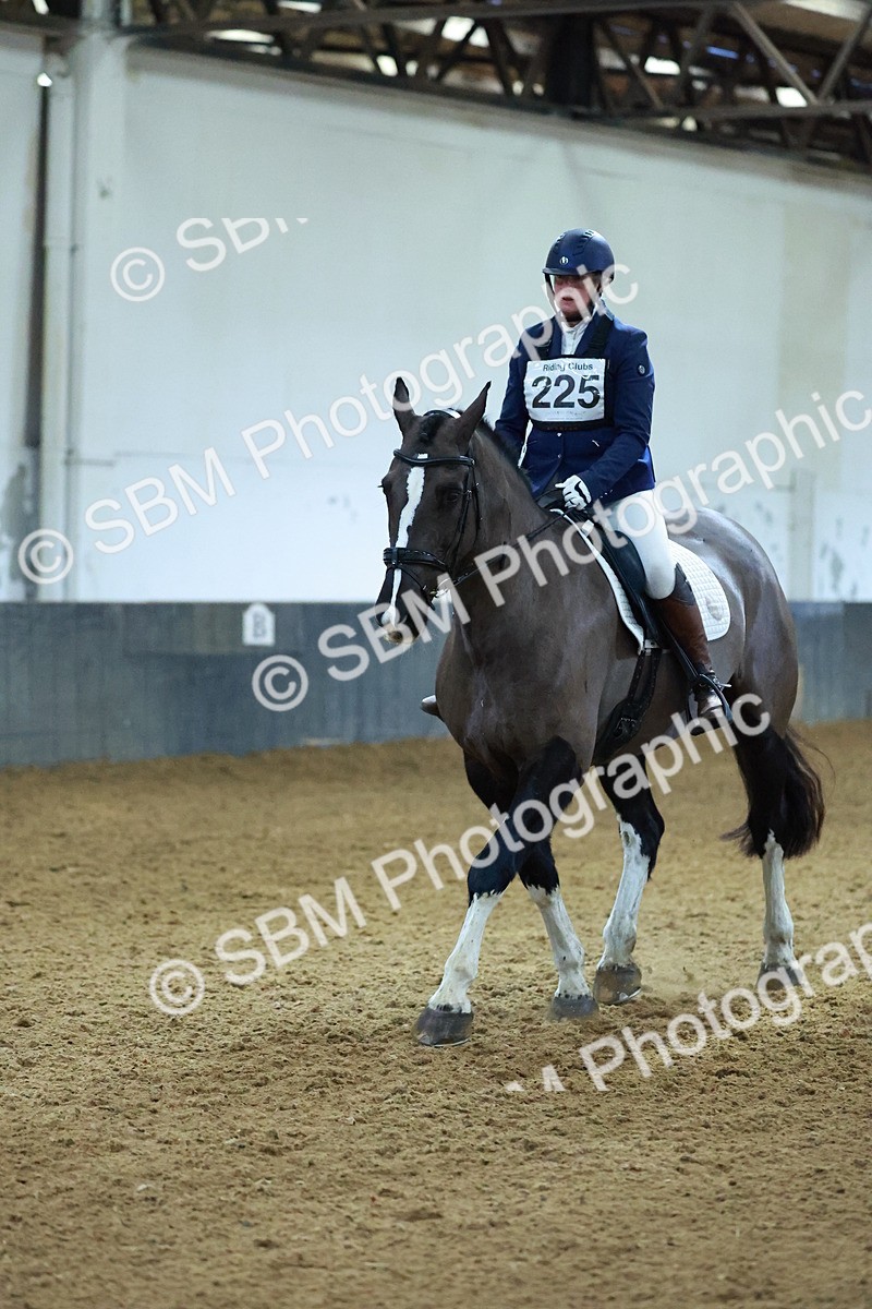 SBM_003703 - Novice 2