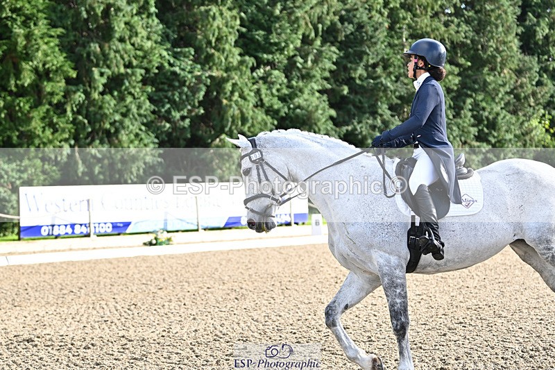 241023-144452-00595 - 003-Lydia.Heywood-COLACENTRIC