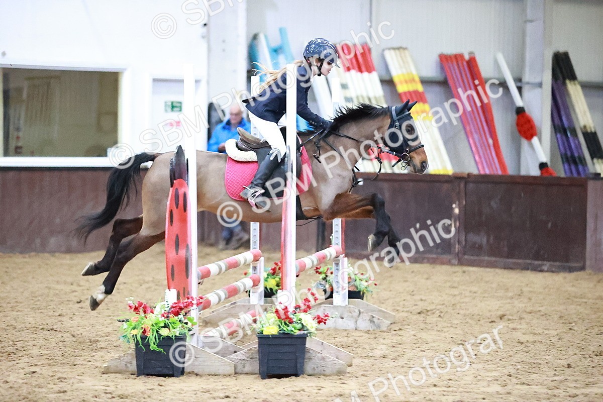 SBM_000184 - Class 1 - Pony Intro 70cm