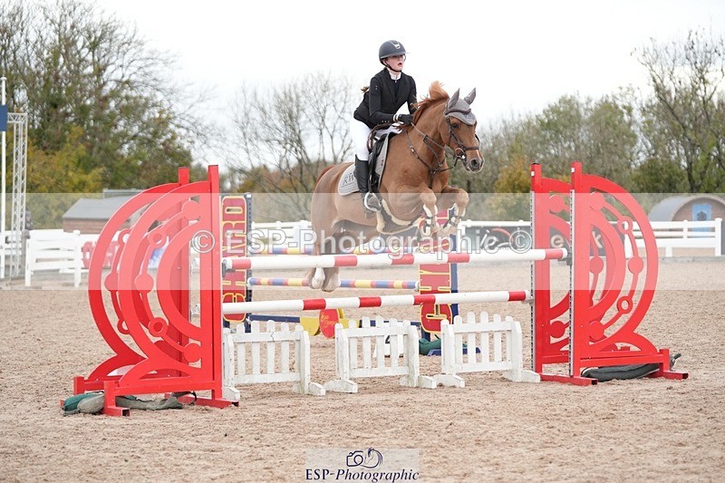 251026-142849-03176 - Cls 12+13 British SJ Pony First Round 1.15m + 148cm Junior Open 1.20m