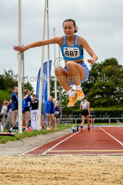 Age25SAT-915205 - Field Female Set One