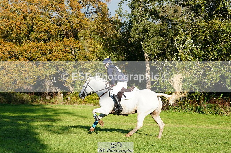 251025A-151232-21546 - G-526-Helen.Hickson