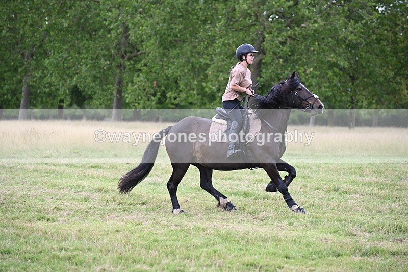 WJ6_4925 - Time at Jump 13:04 to 13:34