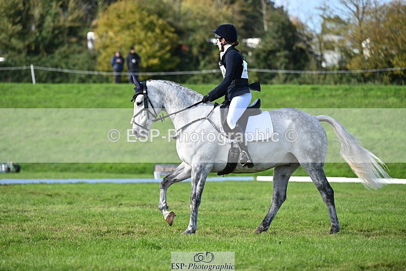 251024A-114408-09438 - F-464-Sophie.Aldrich