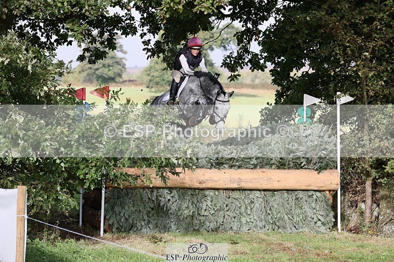 231020-105419-06270 - 028-BOLEYBAWN.COOLEY.LADY-Claire.Fielding-XC
