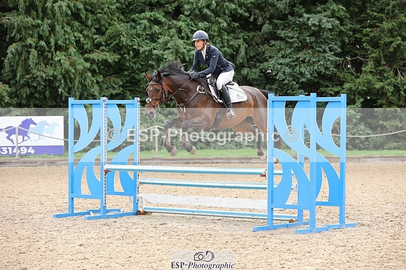 240817-092313-00230 - 02A Snr Brit Nov