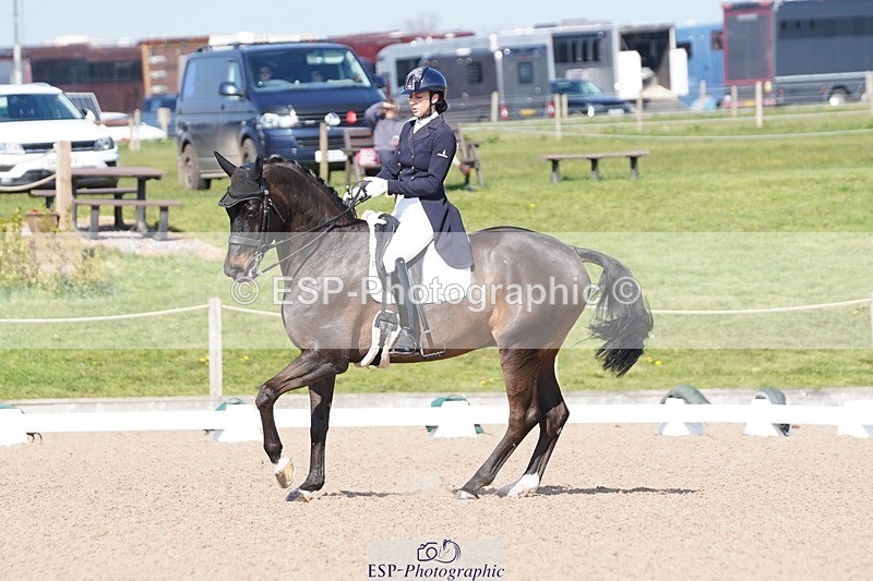 250404-150438-06843 - 161-Katie.Bailey-Hillgrounds.Wolkenhall