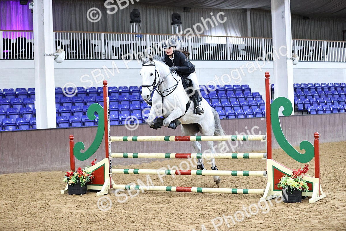 SBM_006159 - Class 16 - Senior Newcomers - 1.10m Open