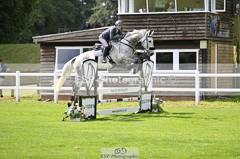 250613A-103205-00483 - Cls 1 Snr Newcomers and 1.10m Open