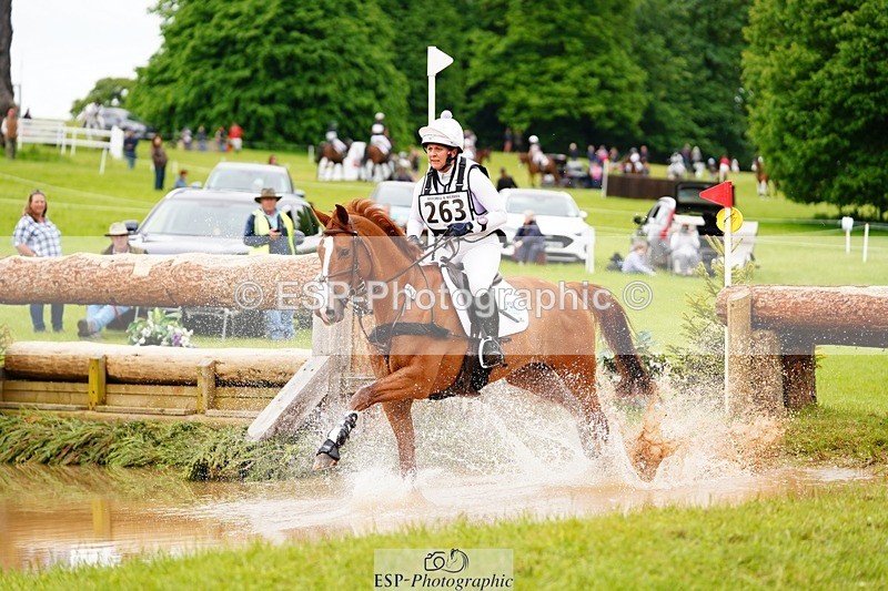 240525-170650-19013 - 263-CHILLI_MORNING_IV-Gemma_Stevens