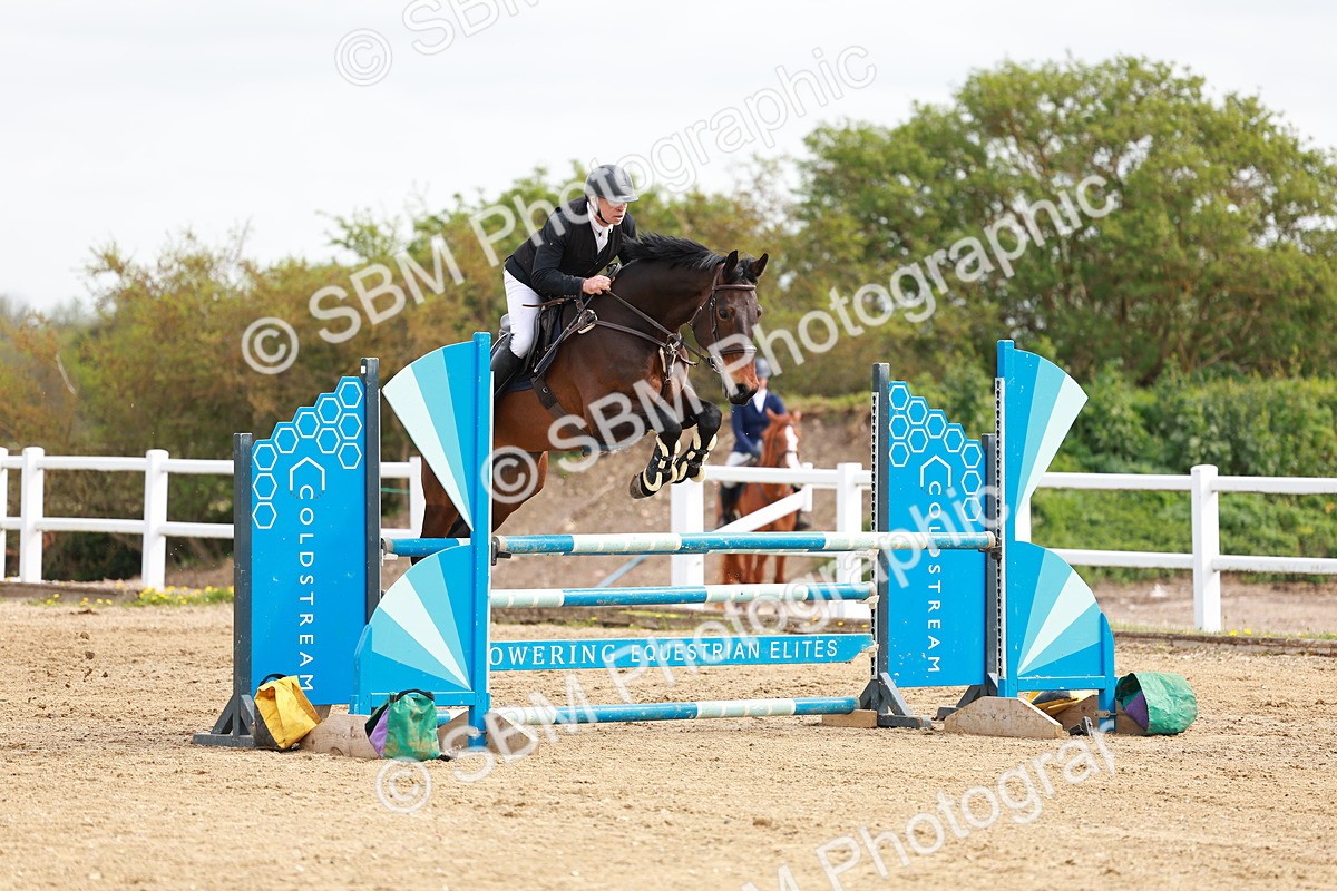 SBM_002052 - Class 9 - Senior Discovery - 1.00m