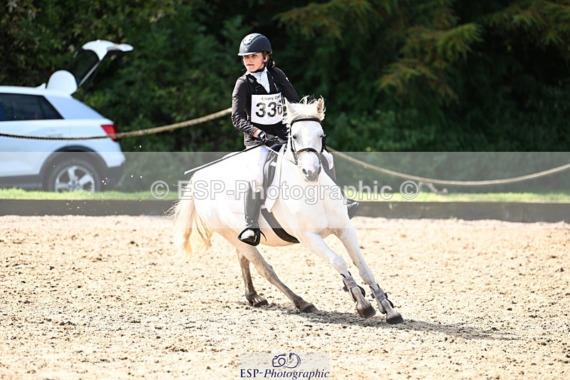 240824X-113352-25277 - 70cm Round 2 10.30 to 12.10