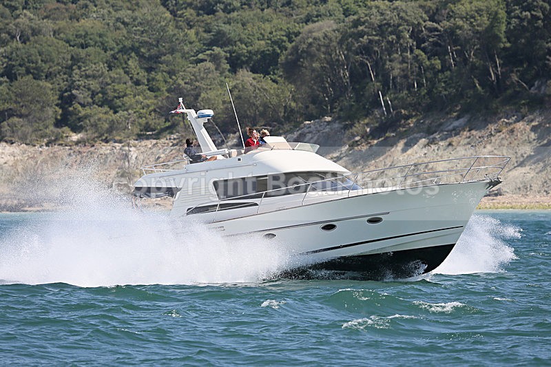 160813 SCIMITAR Y92A2529 - Flybridge Cruisers