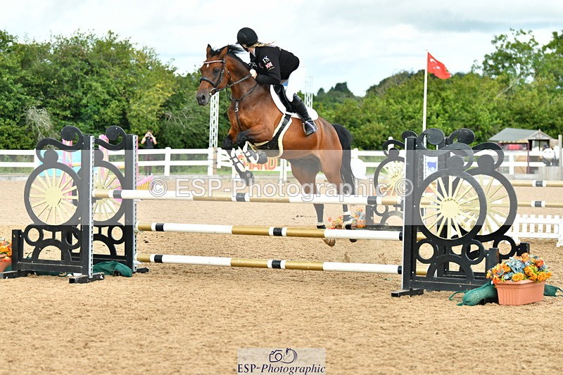 230813A-111723-11700 - Cls 40 A&B Senior Discovery & 1m Open