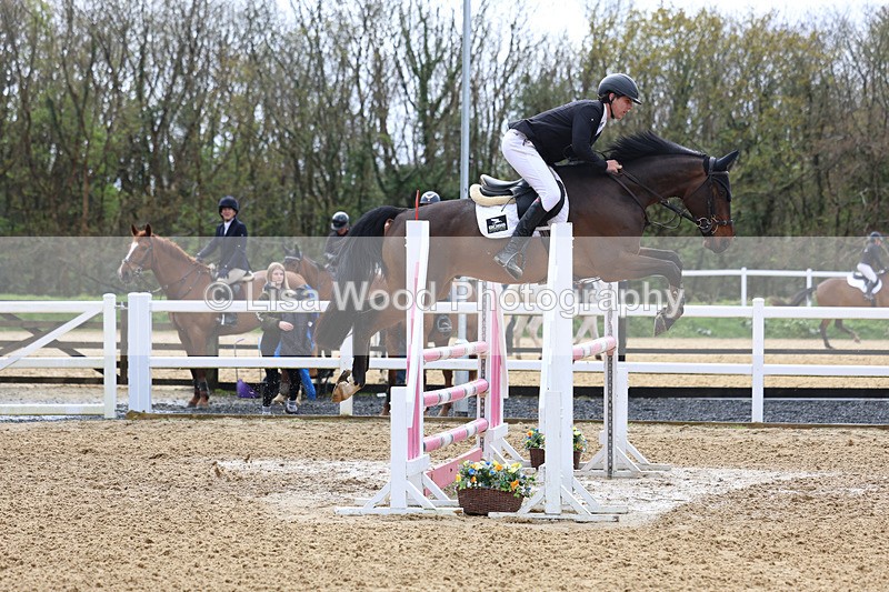 3E7A1751 - Class 7: Senior Newcomers/1.10m open
