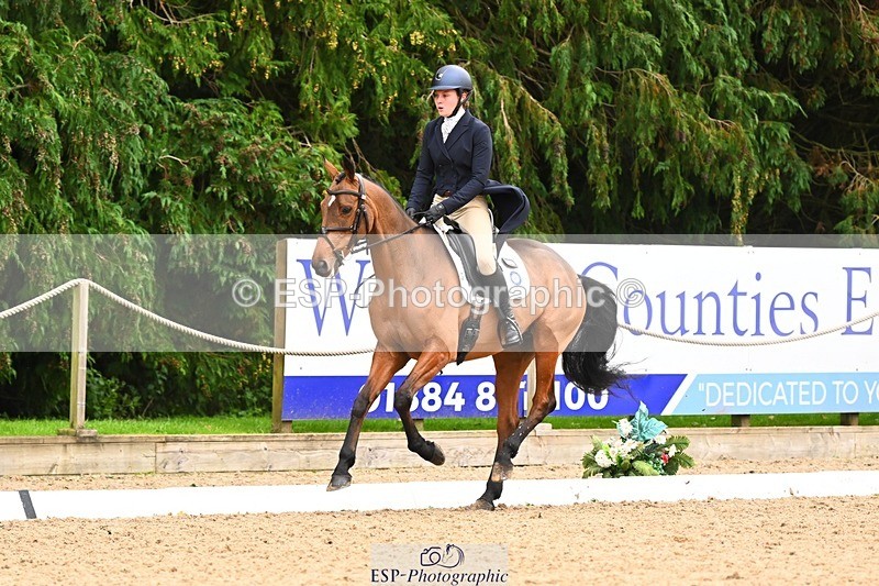 231020-153758-11879 - 214-LIGHT.TOUCH-Liv.Irby-DR