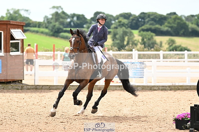 240802A-124840-04386 - Cls 24 95cm Amateur Qualifier