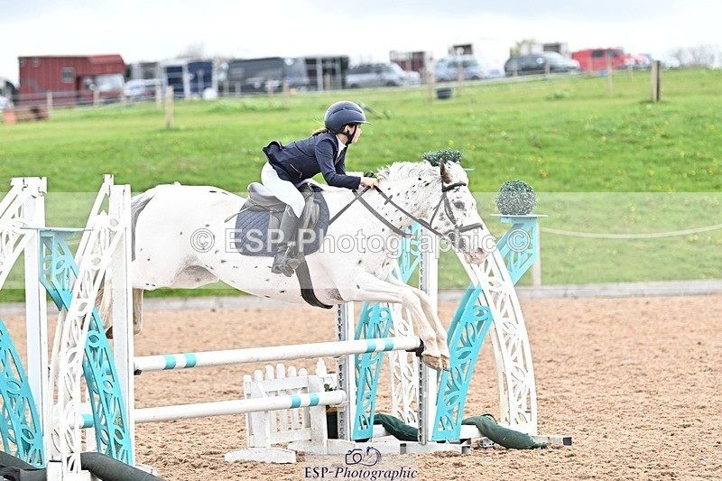 250414-105137-00268 - 80cm Round 1