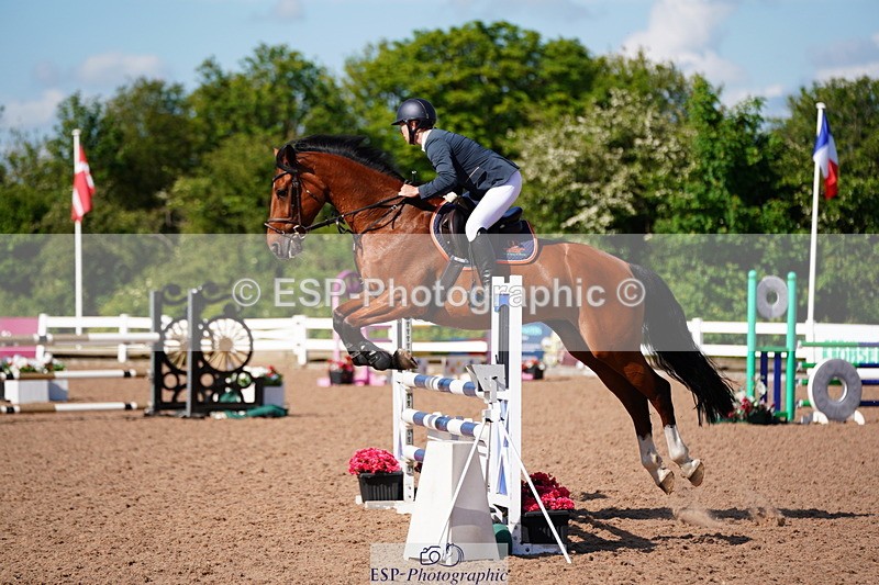 240525A-085816-04943 - Cls 13 Snr 1.05m and 1.10m