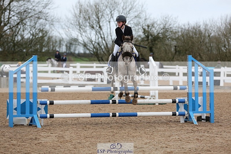 240211A-105757-02292 - Cls 4 Pony Discovery & 90cm Open