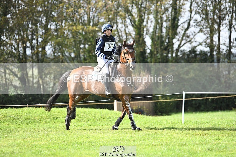 231020-111221-07091 - 036-DIAMANT.CRYSTAL.BLUE-Adam.Trew-XC