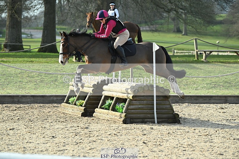 250309A-151532-01905 - Cls 03 90cm 15.05 to End