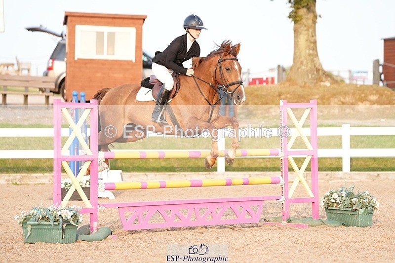 250805-193111-00856 - 1m and 1.10m