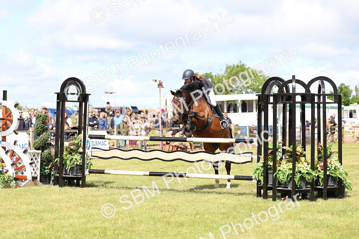 SBM_13512 - Class 206 - Senior Newcomers - 1.10m Open