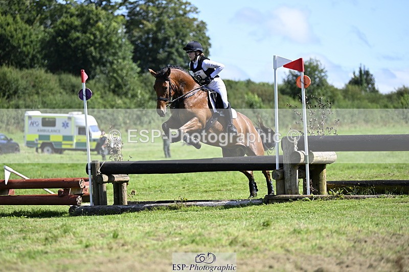 240811A-110545-01329 - 059