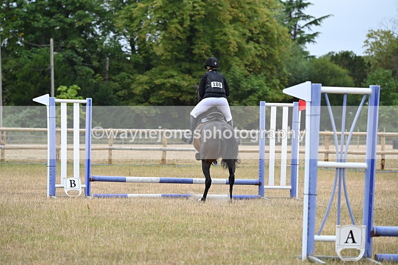 WJ6_9293 - Class 12 Minimus Jumping 45cm