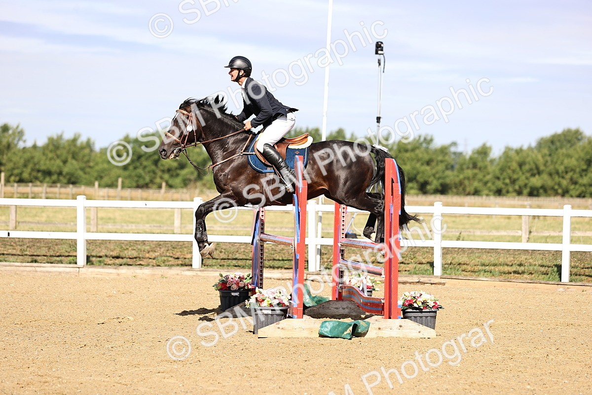 SBM_009255 - Class 7 - Senior Discovery - 1.00m Open