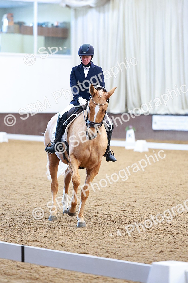 SBM_001235 - Class 18-15-16-22 - Elementary 5 Novice 5-Novice 6