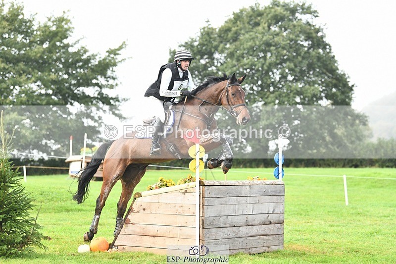 231020-101930-05893 - 008-CECEIA.DE.MUZE-Alan.Nolan-XC