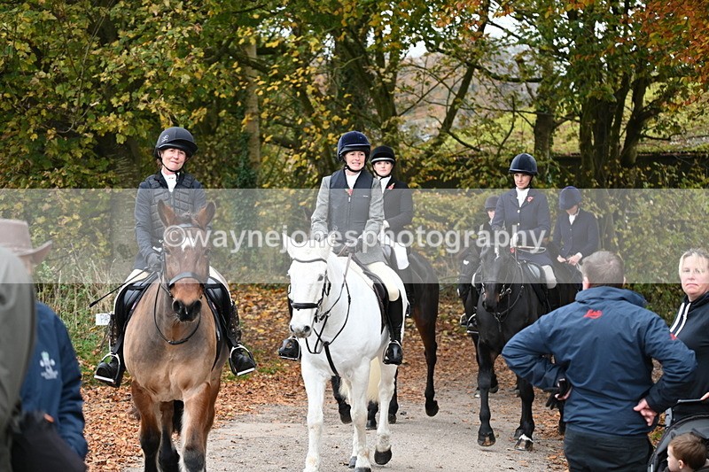 WJ6_8439 - Meet