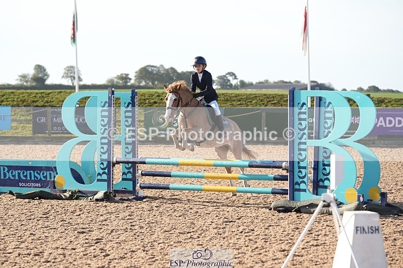 260926-090644-00020 - Cls 1&2 Pony Intro 70 - 11Yrs & Under