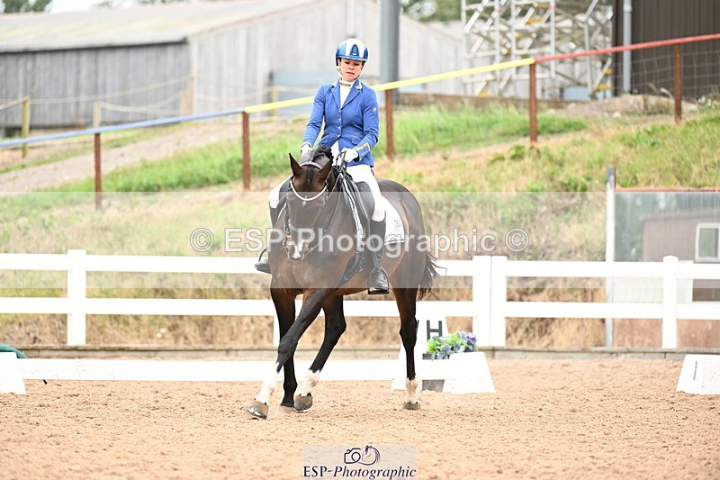 240815A-133611-01565 - 201-Natasha.Collings-Costello-Dovevale.Tender.Dove