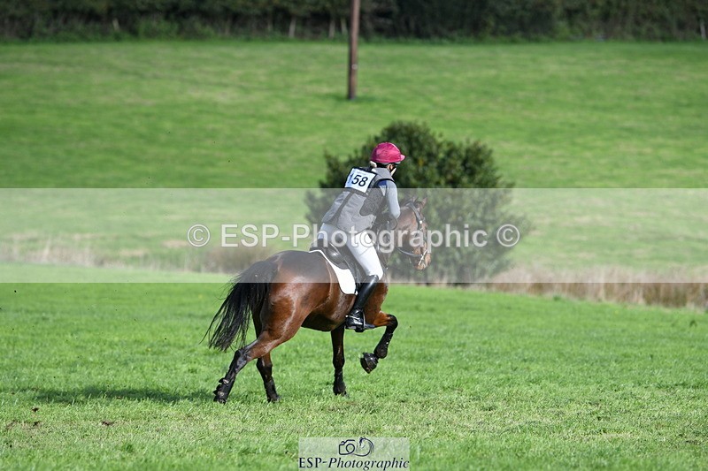 251024A-131240-11946 - B-158-Hannah.Hobhouse