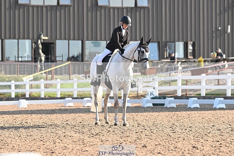 250816-085711-02800 - 066-Sarah.EdgarDanzatore.DΓÇÖArgento